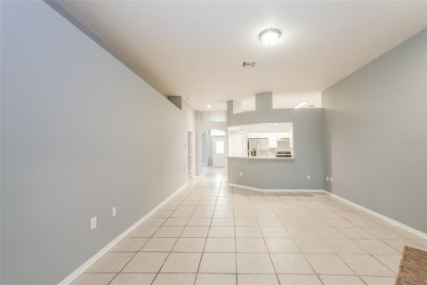 Casa en alquiler en Land O' Lakes, Florida, 4 dormitorios, 193.24 m2 № 1895204 - foto 2