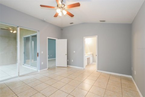 Casa en alquiler en Land O' Lakes, Florida, 4 dormitorios, 193.24 m2 № 1895204 - foto 12
