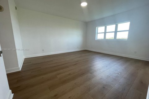 Купить кондоминиум в Норт-Майами, Флорида 3 спальни, 221.57м2, № 2043346 - фото 15