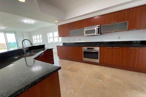 Купить кондоминиум в Норт-Майами, Флорида 3 спальни, 221.57м2, № 2043346 - фото 8