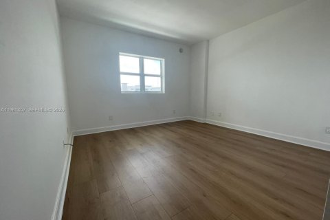 Купить кондоминиум в Норт-Майами, Флорида 3 спальни, 221.57м2, № 2043346 - фото 22