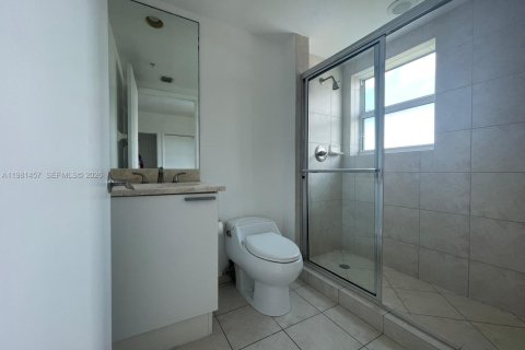 Купить кондоминиум в Норт-Майами, Флорида 3 спальни, 221.57м2, № 2043346 - фото 23