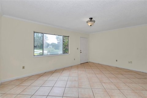 House in Ocala, Florida 2 bedrooms, 96.62 sq.m. № 1904310 - photo 8