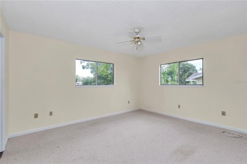 House in Ocala, Florida 2 bedrooms, 96.62 sq.m. № 1904310 - photo 19