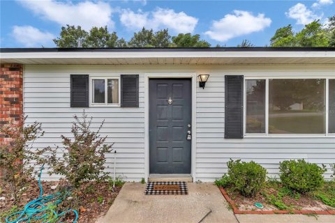 House in Ocala, Florida 2 bedrooms, 96.62 sq.m. № 1904310 - photo 6