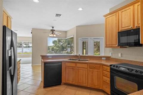 Villa ou maison à vendre à Clermont, Floride: 4 chambres, 288.28 m2 № 1761037 - photo 10
