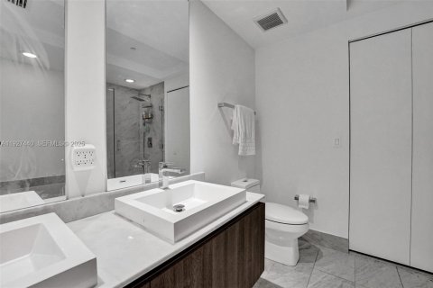 Condo in Miami, Florida, 3 bedrooms  № 1988097 - photo 23