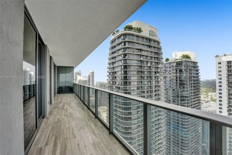 Condo in Miami, Florida, 3 bedrooms  № 1988097 - photo 15