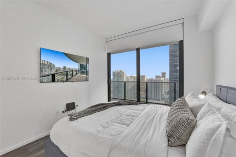 Condo in Miami, Florida, 3 bedrooms  № 1988097 - photo 26