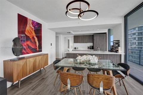 Condo in Miami, Florida, 3 bedrooms  № 1988097 - photo 9