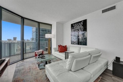 Condo in Miami, Florida, 3 bedrooms  № 1988097 - photo 12