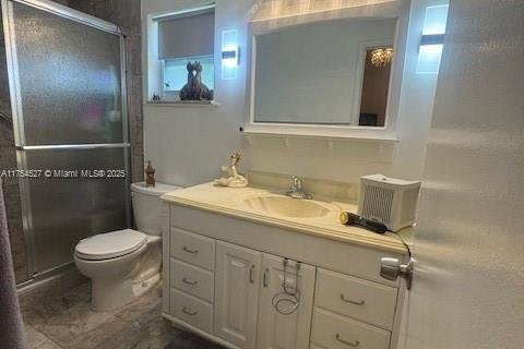 House in Tamarac, Florida 2 bedrooms, 157.93 sq.m. № 1958462 - photo 16