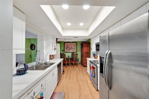 House in Tamarac, Florida 2 bedrooms, 157.93 sq.m. № 1958462 - photo 17