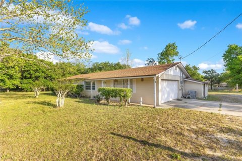 House in Apopka, Florida 4 bedrooms, 192.96 sq.m. № 1608041 - photo 3