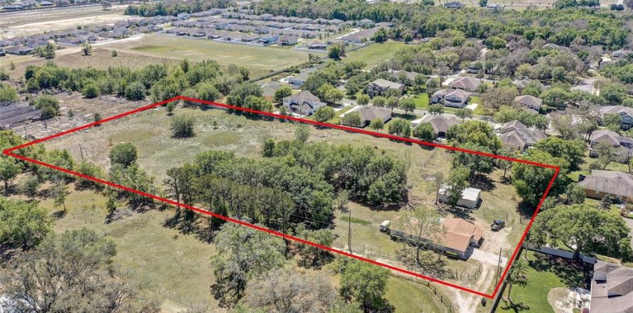 House in Apopka, Florida 4 bedrooms, 192.96 sq.m. № 1608041