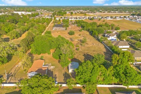 House in Apopka, Florida 4 bedrooms, 192.96 sq.m. № 1608041 - photo 30