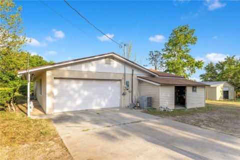 House in Apopka, Florida 4 bedrooms, 192.96 sq.m. № 1608041 - photo 4