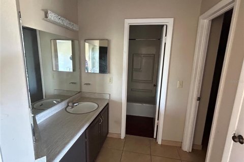 Condo in Orlando, Florida, 1 bedroom  № 1572364 - photo 6