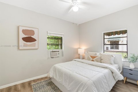 Снять в аренду виллу или дом в Корал-Гейблс, Флорида 4 спальни, 289.95м2, № 2008615 - фото 26