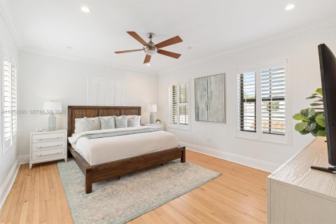 Снять в аренду виллу или дом в Корал-Гейблс, Флорида 4 спальни, 289.95м2, № 2008615 - фото 15