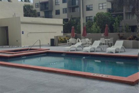 Купить кондоминиум в Майами, Флорида 2 спальни, 76.83м2, № 1967111 - фото 21