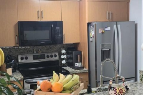 Купить кондоминиум в Майами, Флорида 2 спальни, 76.83м2, № 1967111 - фото 5