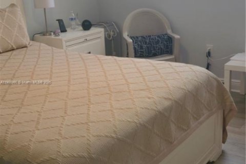 Купить кондоминиум в Майами, Флорида 2 спальни, 76.83м2, № 1967111 - фото 14