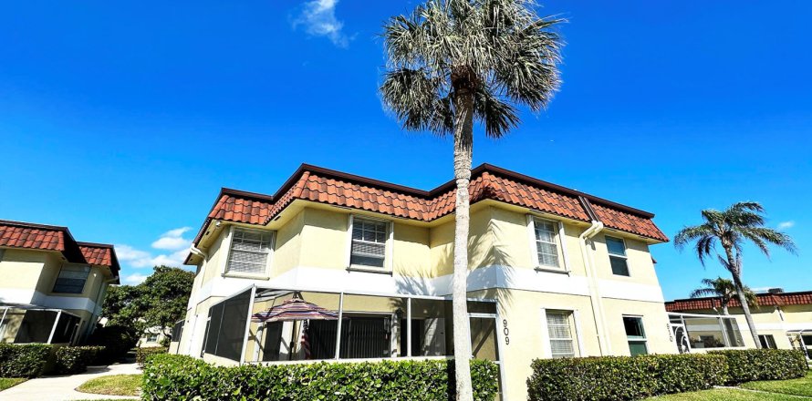 Condominio en Jupiter, Florida, 3 dormitorios № 1175021