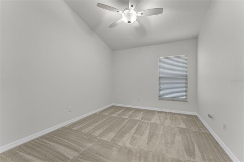 House in Orlando, Florida 4 bedrooms, 178.37 sq.m. № 1919835 - photo 27