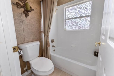 Villa ou maison à vendre à Orlando, Floride: 4 chambres, 347.36 m2 № 1574208 - photo 22