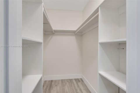 Casa en venta en Palmetto Bay, Florida, 4 dormitorios, 165.18 m2 № 1828967 - foto 14