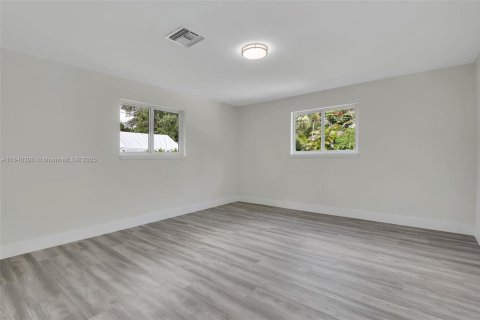 Casa en venta en Palmetto Bay, Florida, 4 dormitorios, 165.18 m2 № 1828967 - foto 18