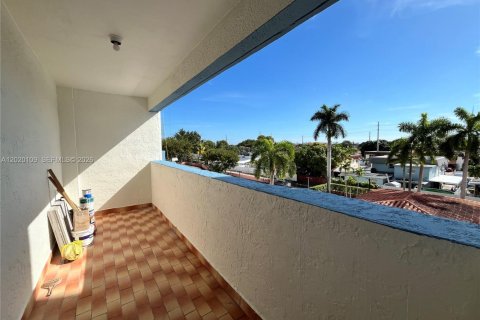 Condominio en venta en Miami, Florida, 1 dormitorio, 47.01 m2 № 2145727 - foto 11