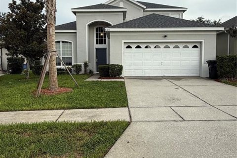 Villa ou maison à Kissimmee, Floride 6 chambres, 219.99 m2 № 2207221