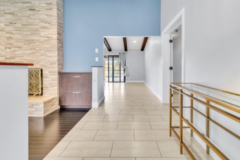 Villa ou maison à vendre à Plantation, Floride: 4 chambres, 220.36 m2 № 2083985 - photo 3