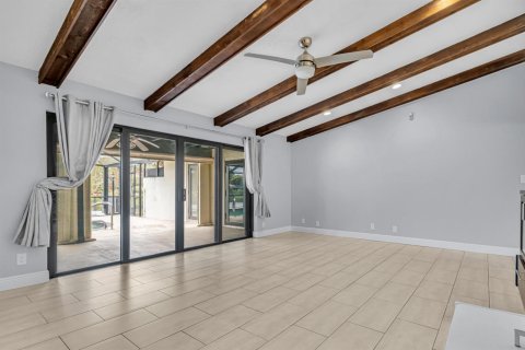 Villa ou maison à vendre à Plantation, Floride: 4 chambres, 220.36 m2 № 2083985 - photo 6