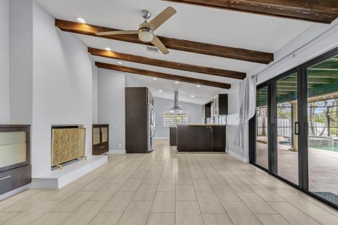 Villa ou maison à vendre à Plantation, Floride: 4 chambres, 220.36 m2 № 2083985 - photo 5