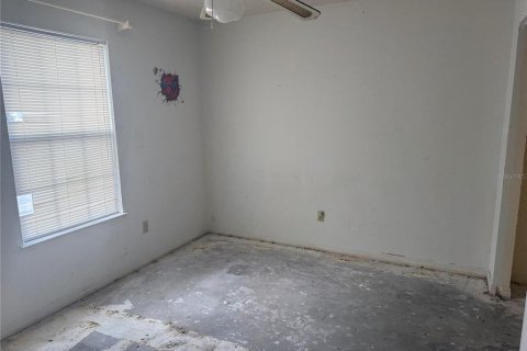 Condo in New Smyrna Beach, Florida, 2 bedrooms № 2214489 - photo 3