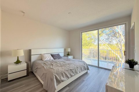 Купить кондоминиум в Клермон, Флорида 5 комнат, 140.47м2, № 2106335 - фото 8