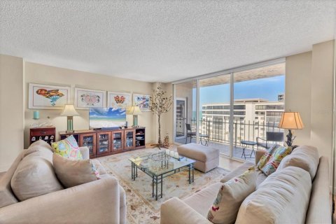 Condo in Sarasota, Florida, 2 bedrooms  № 1614016 - photo 7