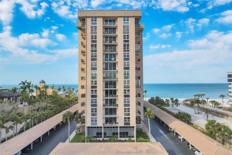 Condo in Sarasota, Florida, 2 bedrooms  № 1614016 - photo 3