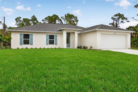 Villa ou maison à Port Charlotte, Floride 4 chambres, 168.9 m2 № 2113604