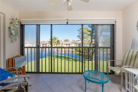 Condo in Englewood, Florida, 2 bedrooms  № 1426083 - photo 10