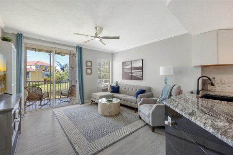 Townhouse in Sarasota, Florida 3 bedrooms, 150.04 sq.m. № 2200066 - photo 11