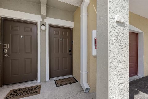 Townhouse in Sarasota, Florida 3 bedrooms, 150.04 sq.m. № 2200066 - photo 2