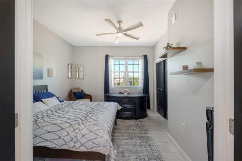 Townhouse in Sarasota, Florida 3 bedrooms, 150.04 sq.m. № 2200066 - photo 22