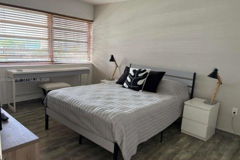 Appartement à louer à Sunny Isles Beach, Floride: 1 chambre, 59.36 m2 № 2055685 - photo 11