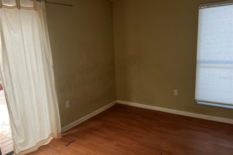 Casa en venta en Gainesville, Florida, 3 dormitorios, 155.24 m2 № 1847557 - foto 10