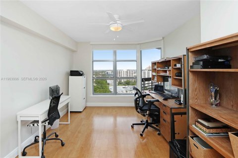 Condo in Aventura, Florida, 2 bedrooms  № 2023962 - photo 4