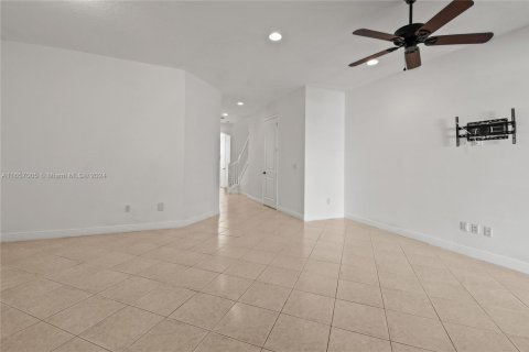 Townhouse in Juno Beach, Florida 3 bedrooms, 166.57 sq.m. № 1763277 - photo 15